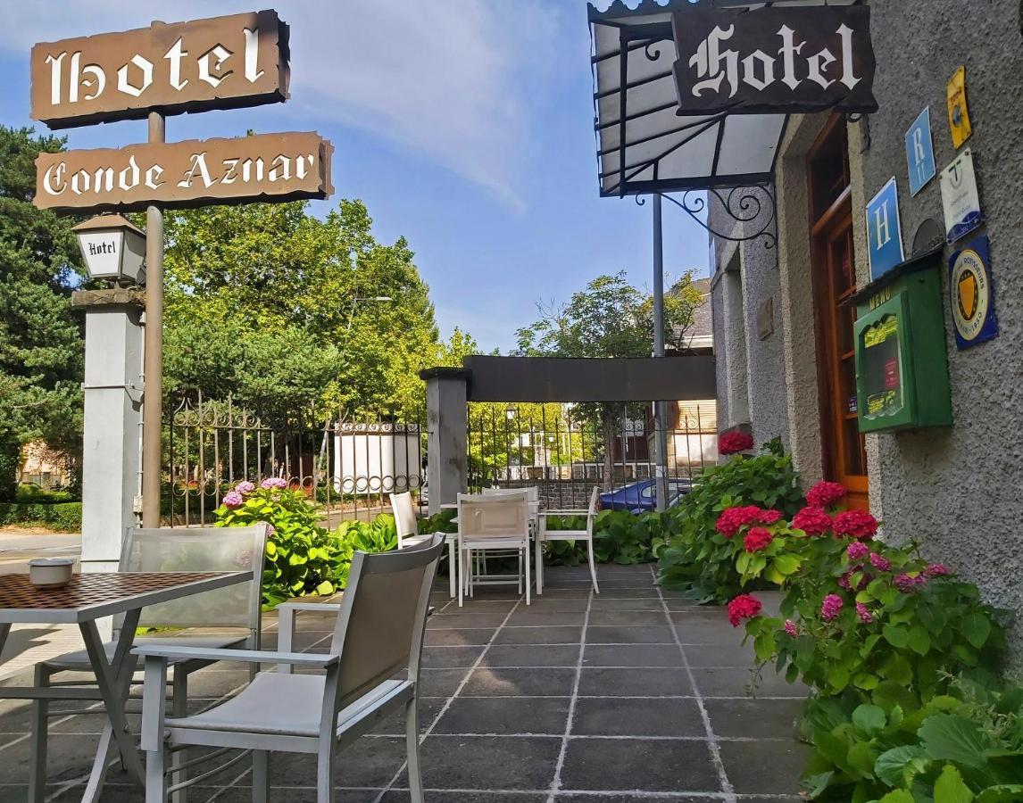 Conde Aznar Hotel Хака Екстериор снимка